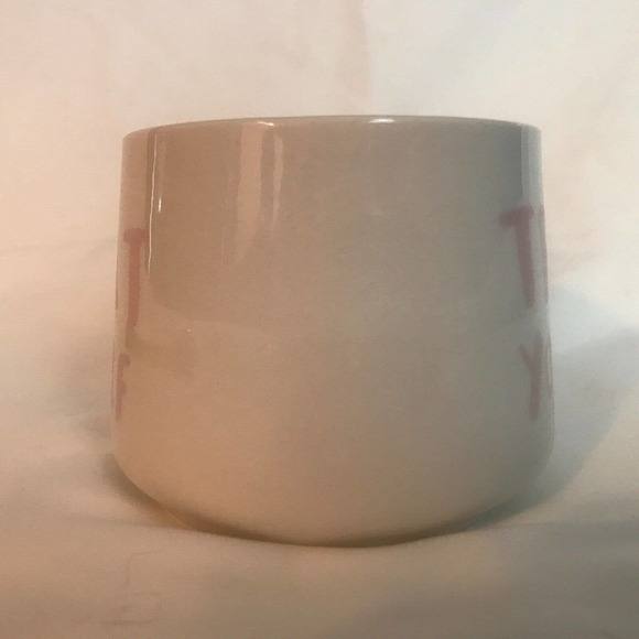 Whimsical Cupboard "Treat Yo Self". 10oz. 3" & 3 1/4". Cupcake Surprise NWT. - Picture 2 of 8